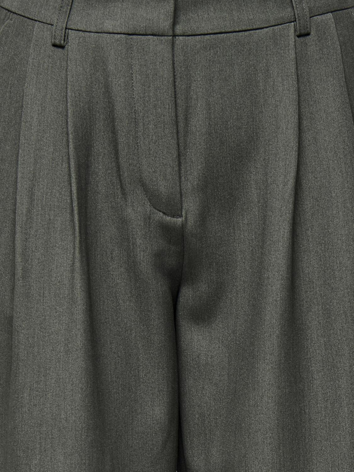 model_shot-detail